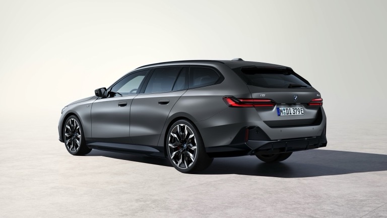 BMW i5 M60 xDrive Touring(MY24) - 2
