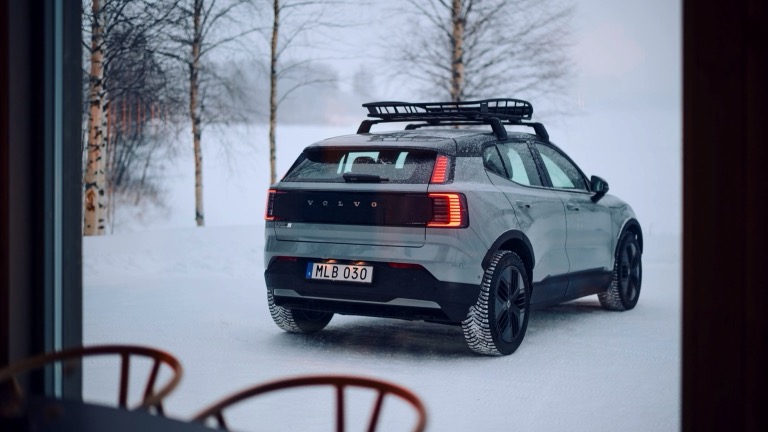 Volvo EX30 Cross Country P5 Long Range(MY27) - 2